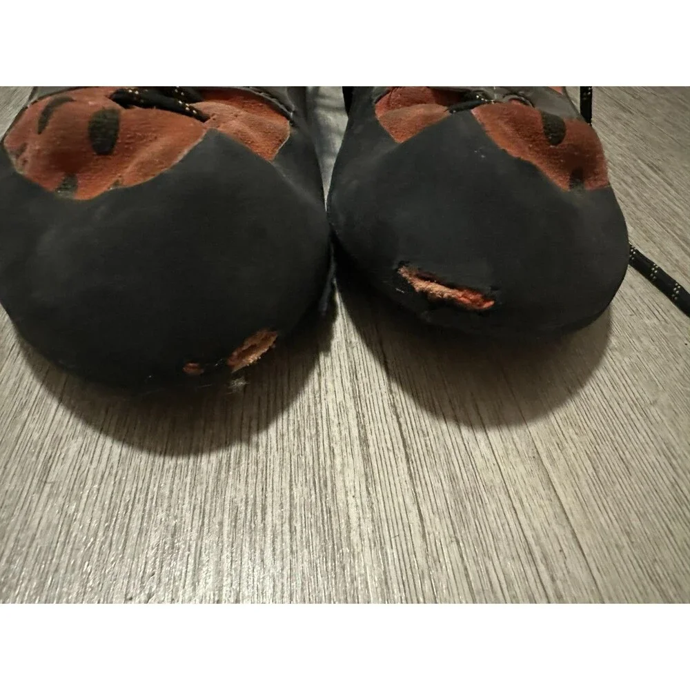 La Sportiva TarantuLace - Mens Sz 12 - Orange Black Mountain Rock Climbing Shoes